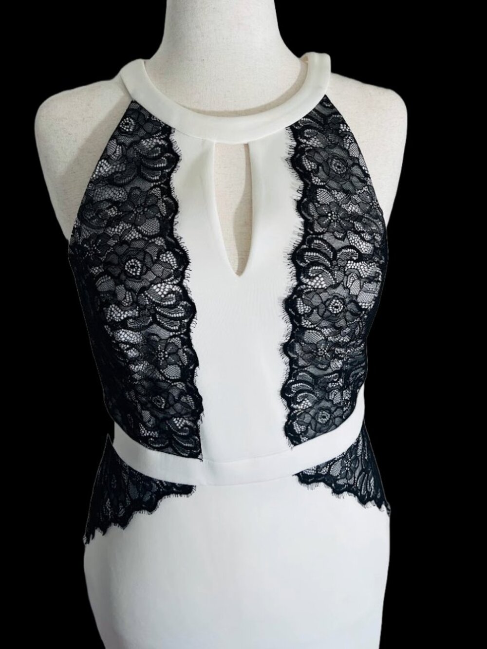Guess black and white sheath cocktail dress